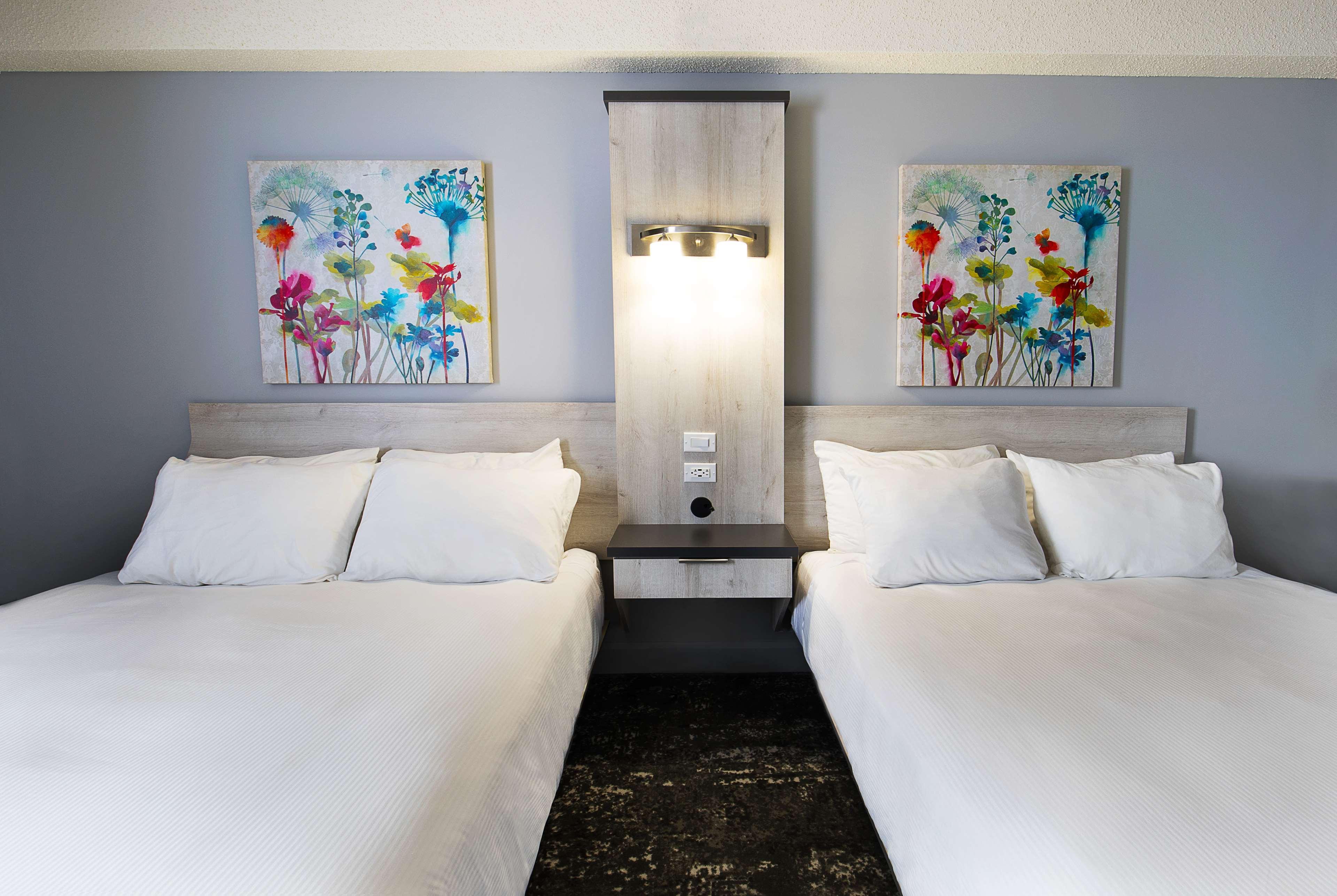 Travelodge By Wyndham Άλμα Εξωτερικό φωτογραφία