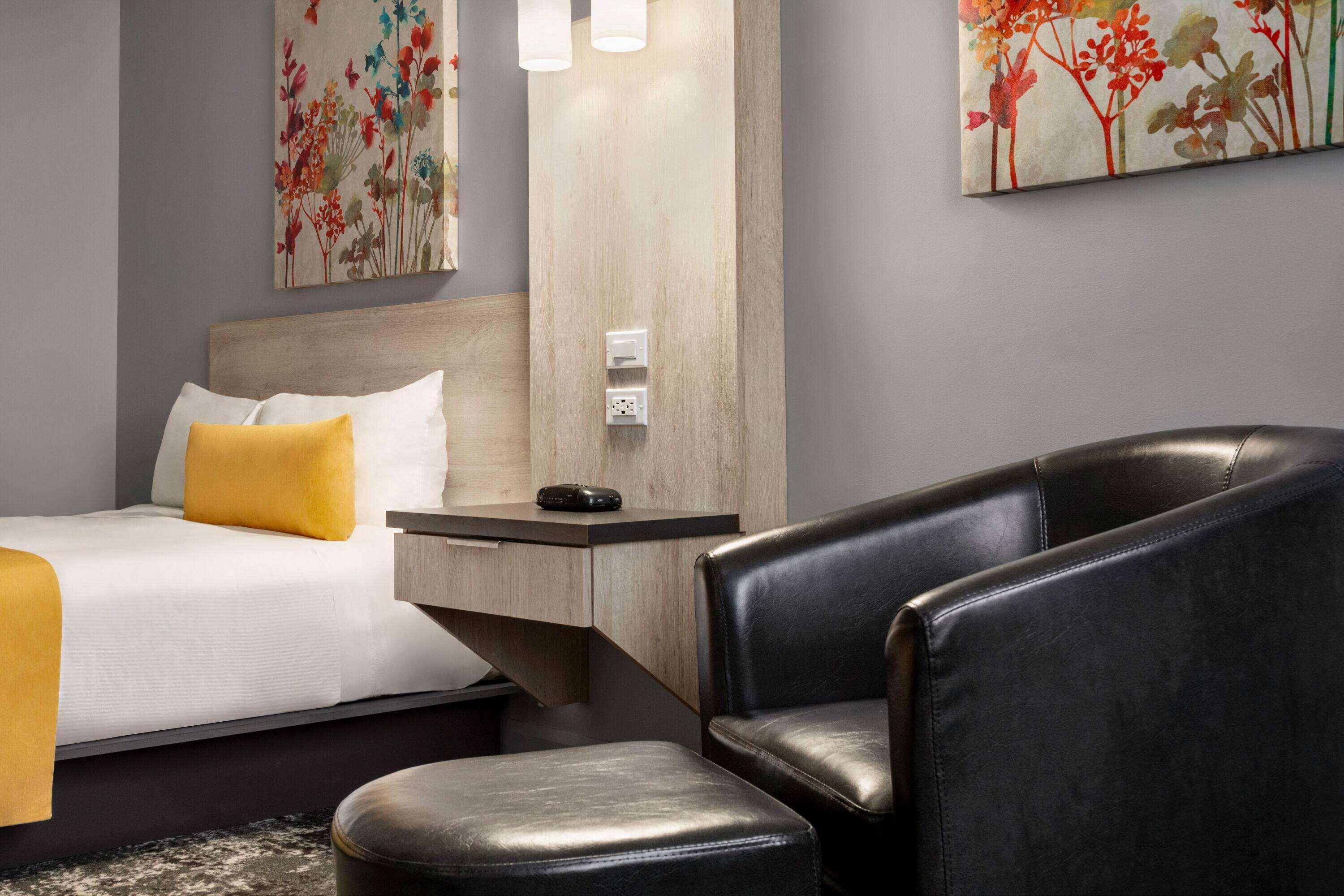 Travelodge By Wyndham Άλμα Εξωτερικό φωτογραφία