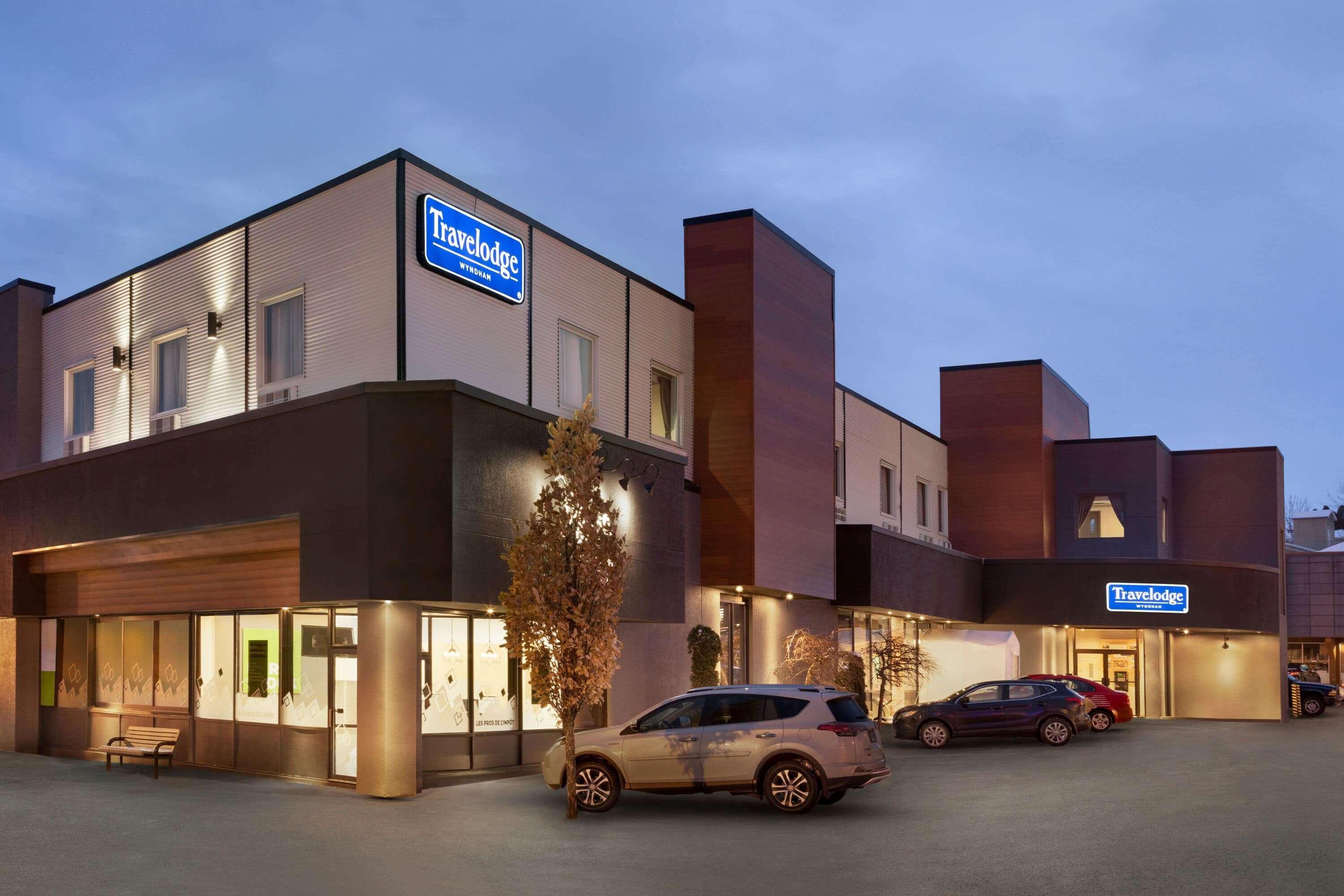 Travelodge By Wyndham Άλμα Εξωτερικό φωτογραφία